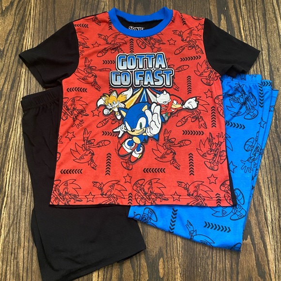 Sonic Pajama Set - Picture 1 of 11